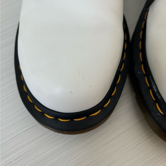 DOC MARTENS White 1460 Boot Womens size 8 - Picture 3 of 7